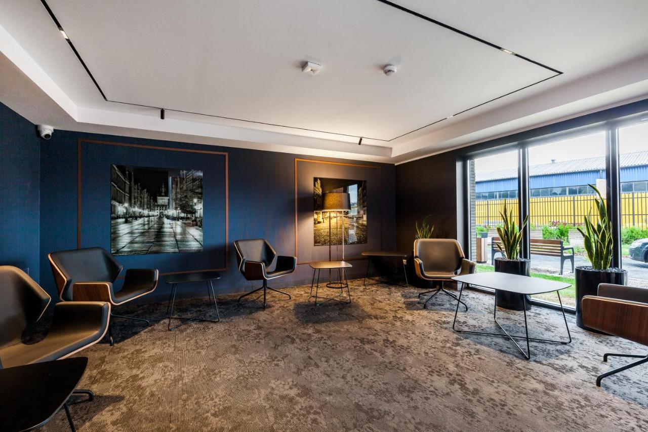 Uroczy Apartament W Centrum Starego Miasta Gdańsk Exterior foto